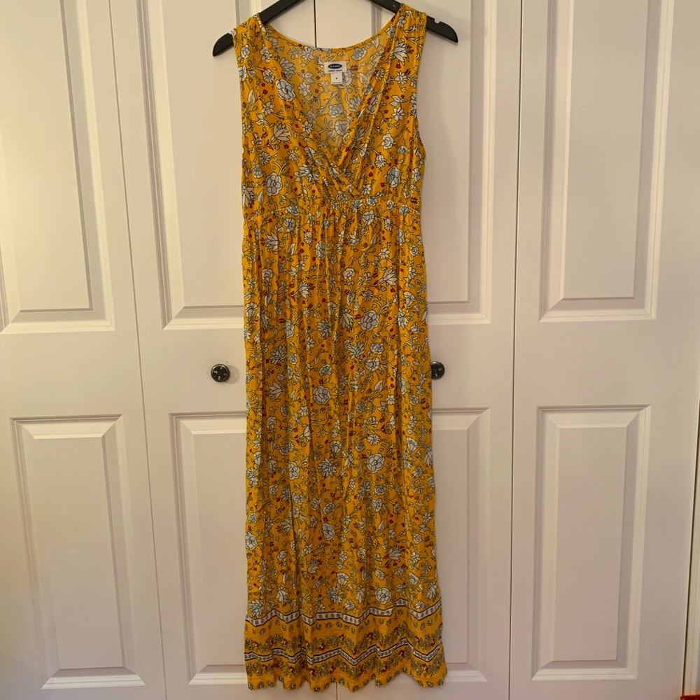 Maternity dress